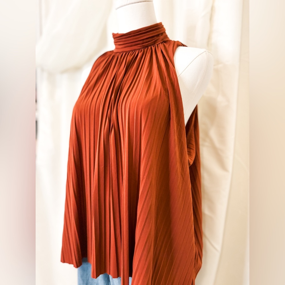 High neck sleeveless top